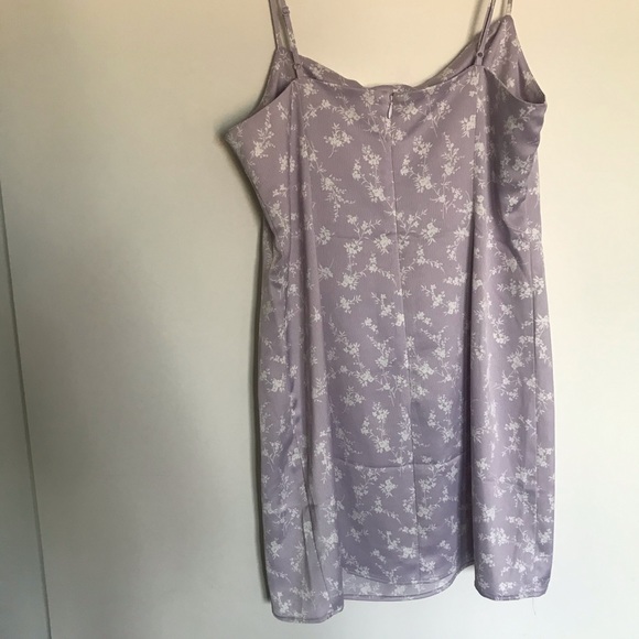 Lavender Mini Dress - Picture 4 of 4